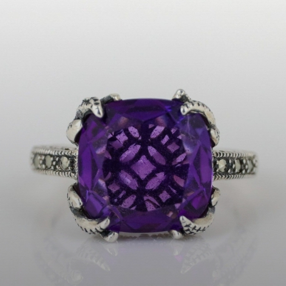 Cushion-cut, lab-created amethyst stone accentuated marcasite & milgrain detail - Picture 8 of 9